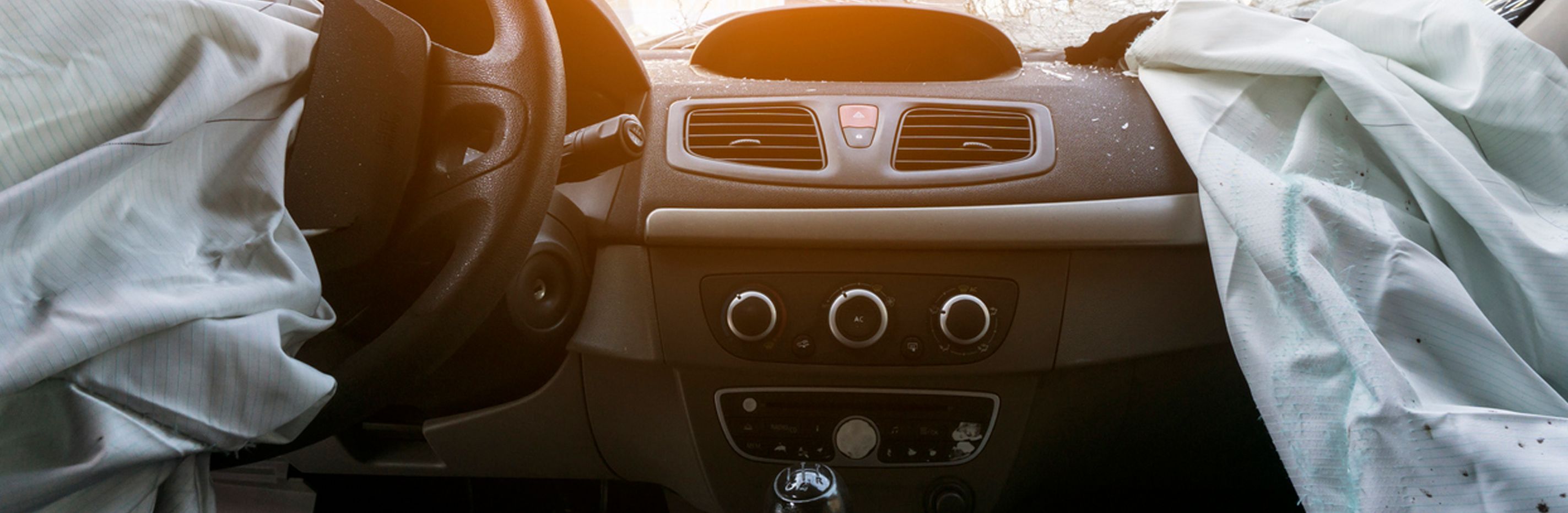 Understanding car safety ratings_1366 x 477 copy.jpg